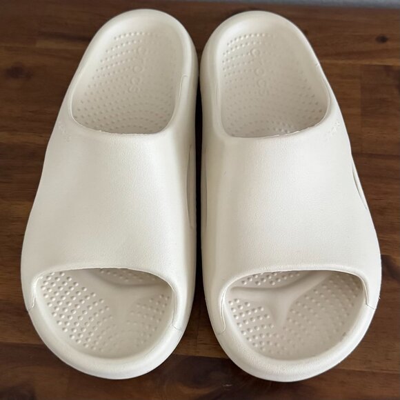 CROCS - Mellow Recovery Slide in Bone (off-white/cream) - Picture 3 of 5
